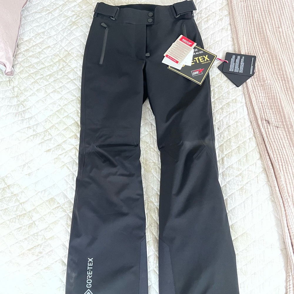 New with tags, moncler snow pants